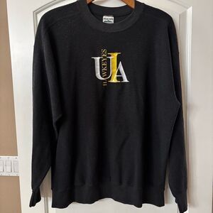 Vintage University of Iowa Hawkeyes black embroidered sweatshirt XXL made in USA
